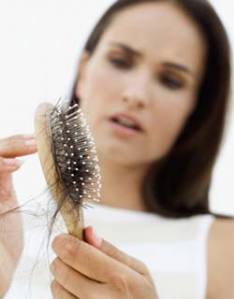Народні засоби проти випадіння волосся
